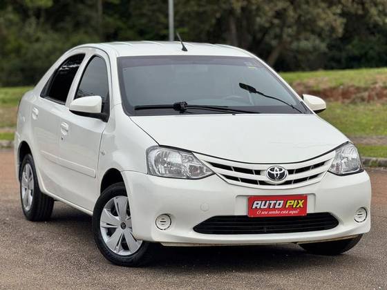 TOYOTA ETIOS 1.5 X SEDAN 16V FLEX 4P MANUAL TOYOTA ETIOS 1.5 X SEDAN 16V FLEX 4P MANUAL